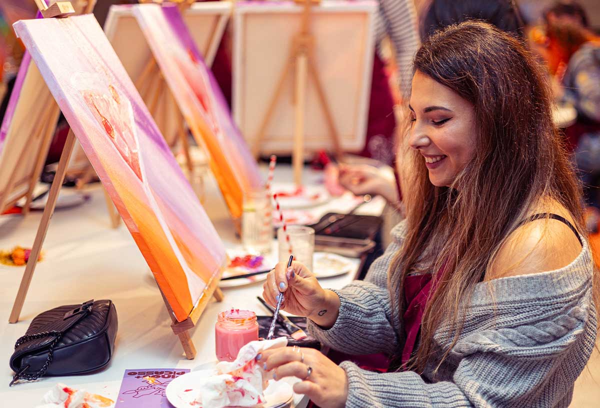 Team building ideas Liverpool include a paint and sip experience at Pinot and Picasso Liverpool