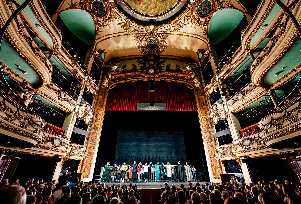 Head to the Theatre for Mother's Day