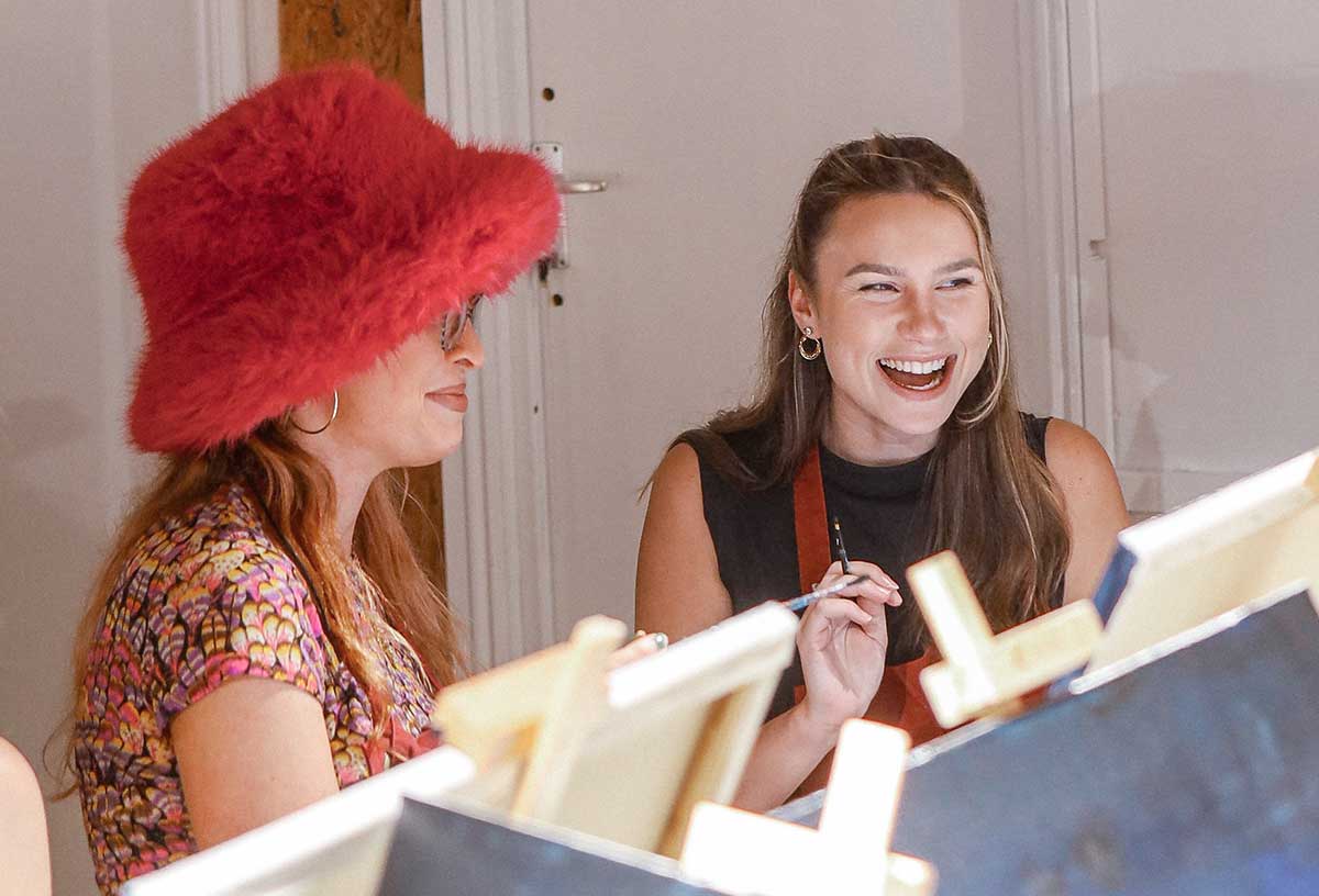 Hen do ideas Brighton offers includes a paint and sip party at Pinot and Picasso