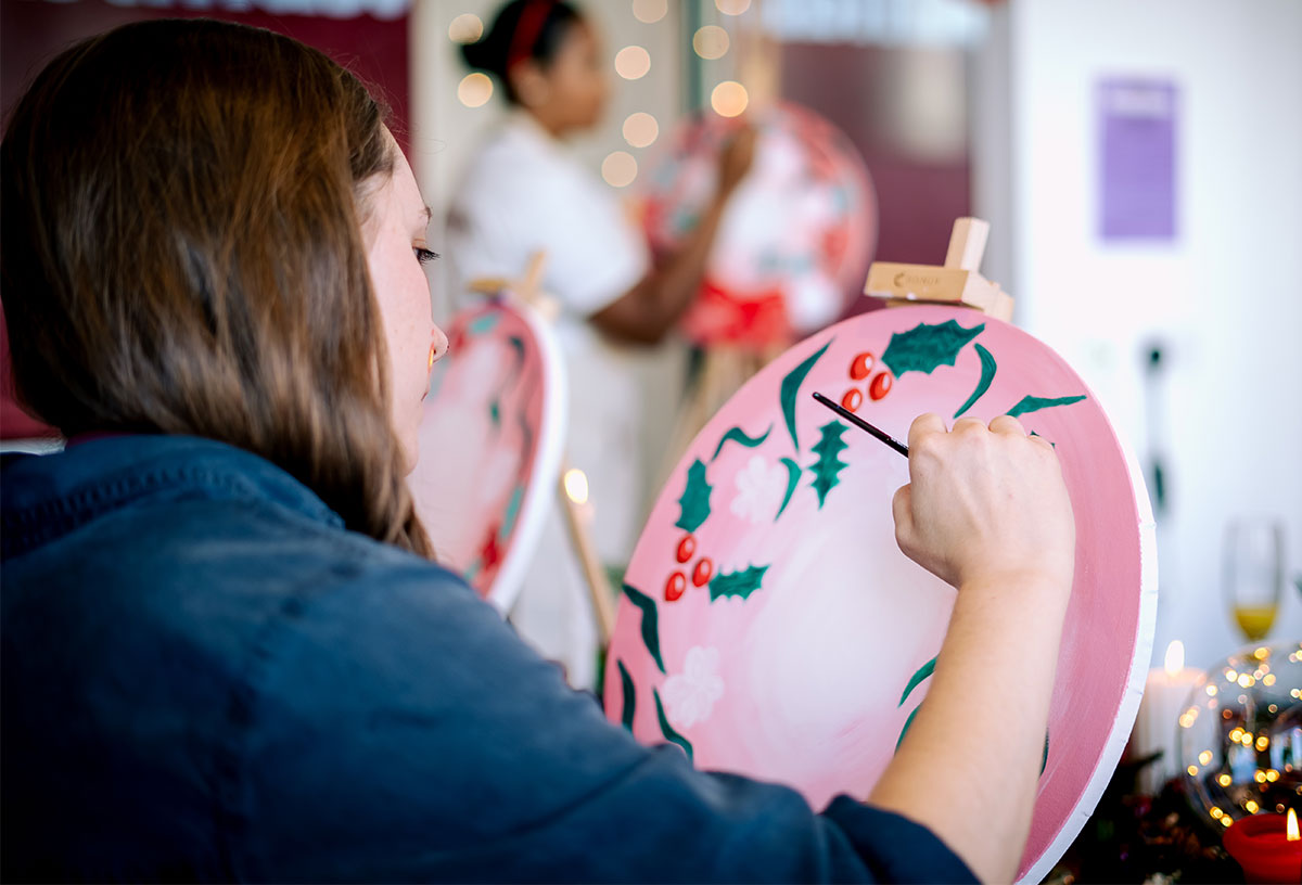 Christmas activities Brighton include a paint and sip session at Pinot & Picasso